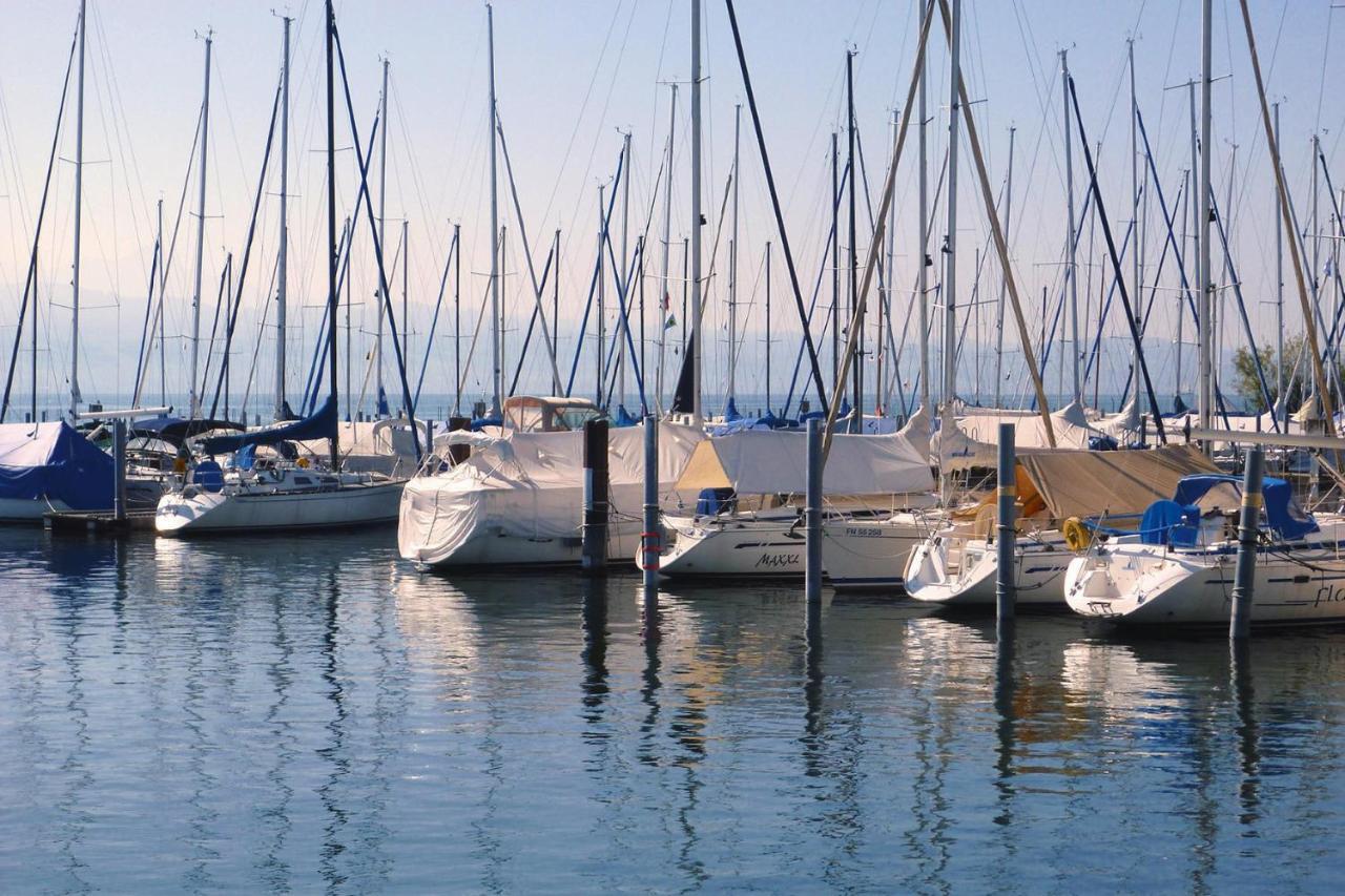 Apartment In Meersburg Right On The Water Esterno foto